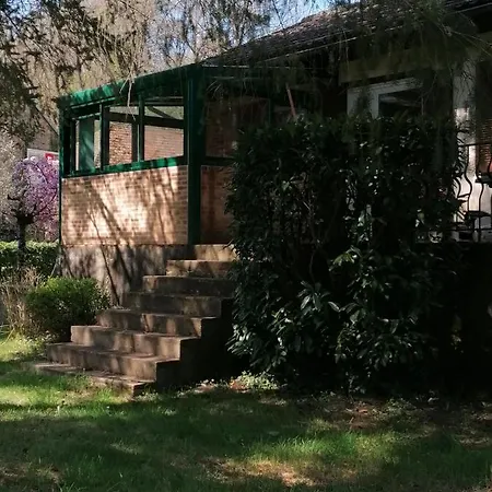 La Aux Ecrevisses - Les Pieds Dans L'eau Châteauneuf-les-Bains